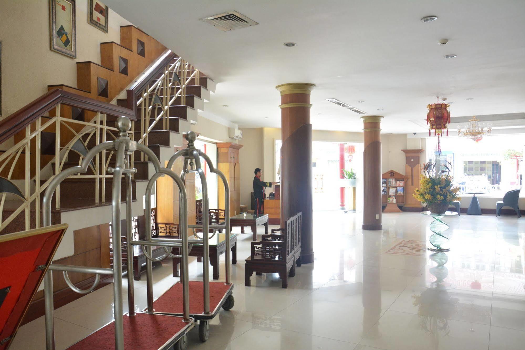Dong Khanh Hotel Ho Chi Minh-stad Buitenkant foto